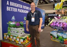 Disruptive Packaging had an impressive display of boxes. They have a new line in export pallets and are supplying Coles with boxes for ‘Swap a box’ initiative. The new Unicool thermally insulated container will replace polystyrene boxes for broccoli. Nathan Hall was at the stand.