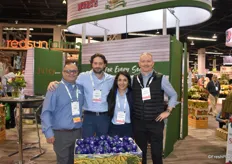 Oscar Ramirez (Trinity Fruit Company), Ernesto Cardona (Austral Trading Mexico), Esmeralda D. Torres (Zanfruits), and José Luis Cardona (Zanfruits).
