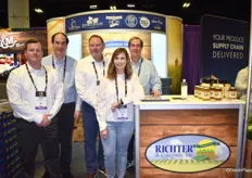 Jarrod Snider, Lloyd Richter, Kevin Rogers, Rachel McLeod and Benji Richter of Richter and Company. The company is seeing a great Florida onion season and are expecting a great southern peach season.