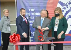 Ribbon cutting signifies the opening of the 2021 New York Produce Show. 